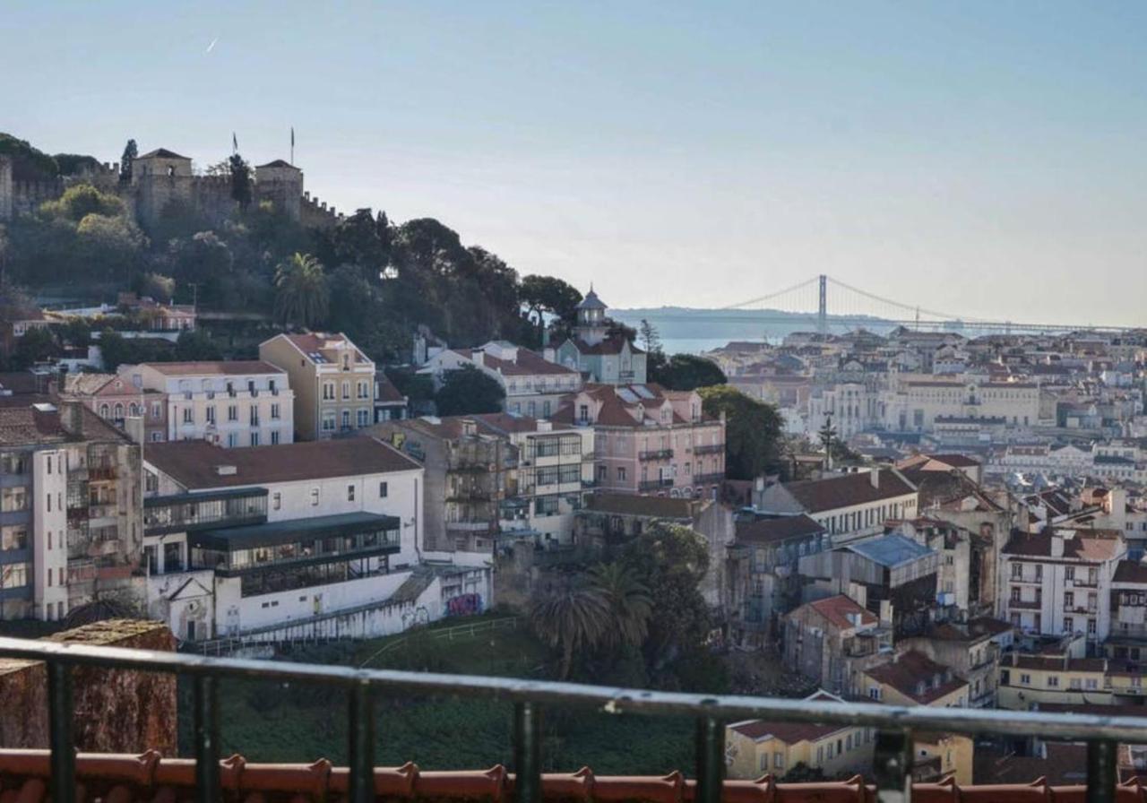 Portuguese Charm In Lisbon Apartment Bagian luar foto