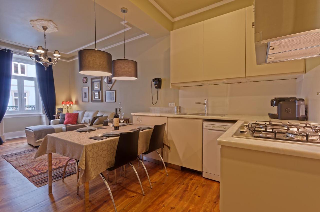 Portuguese Charm In Lisbon Apartment Bagian luar foto
