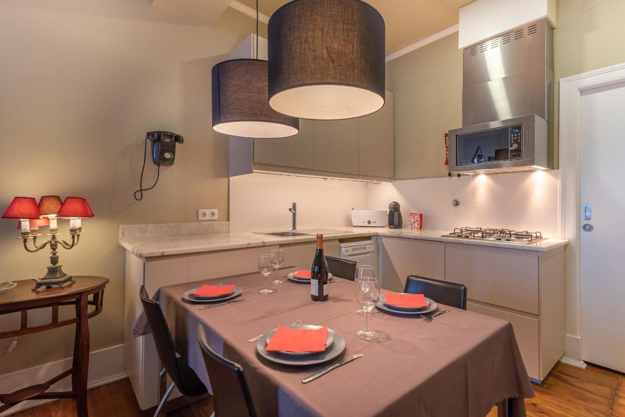 Portuguese Charm In Lisbon Apartment Bagian luar foto