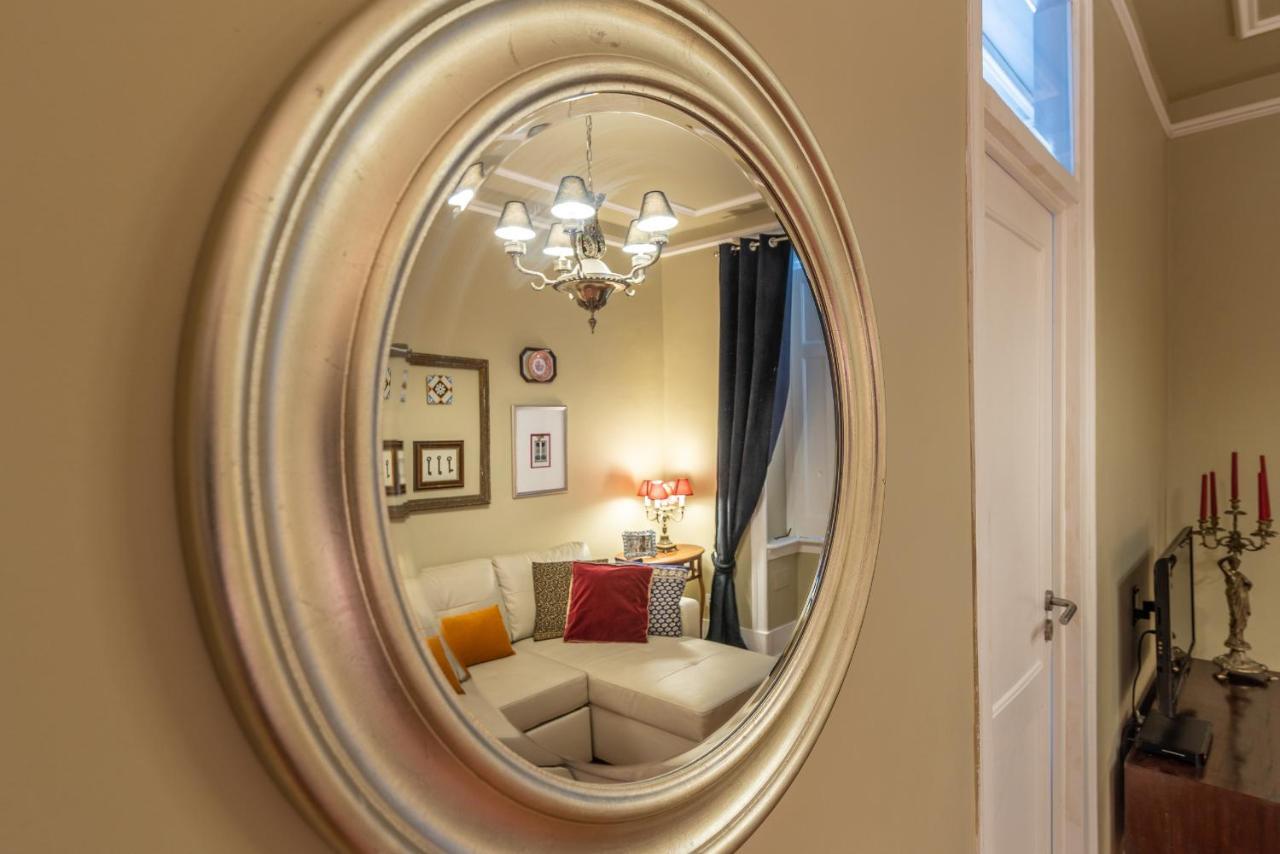 Portuguese Charm In Lisbon Apartment Bagian luar foto